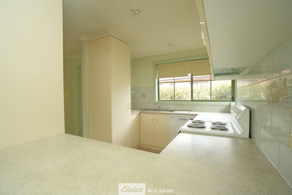 2/1 Jackman Place, Griffith, NSW, 2680 - Image 4