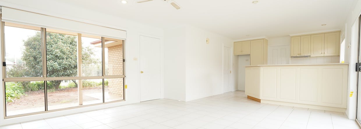 2/5-9 Ulong Street, Griffith, NSW, 2680 - Image 3