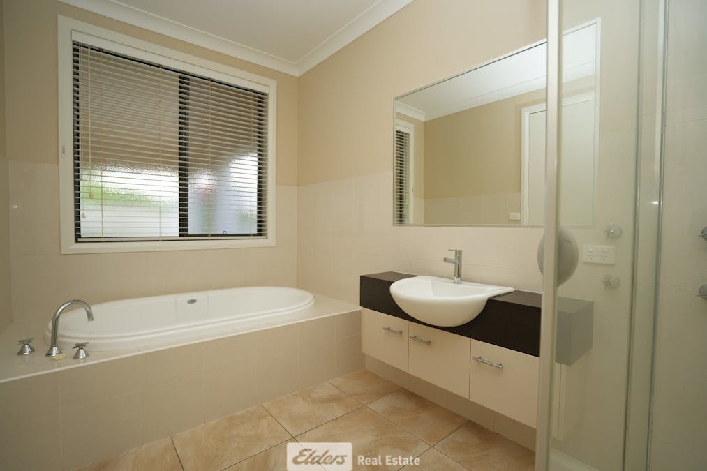 11 Ziliotto Street, Griffith, NSW, 2680 - Image 14