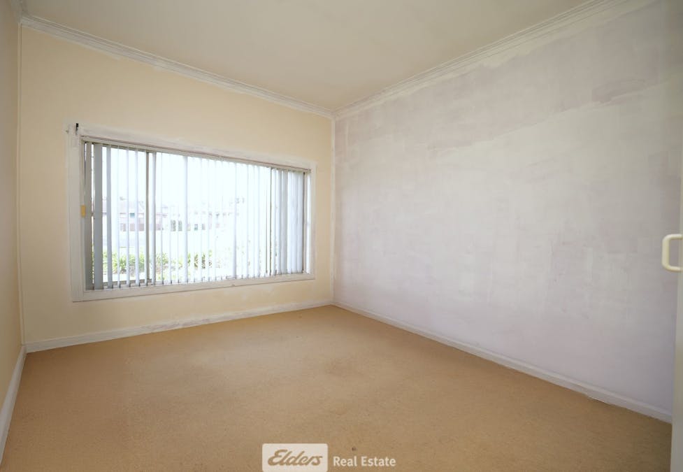2 Moses Street, Griffith, NSW, 2680 - Image 7