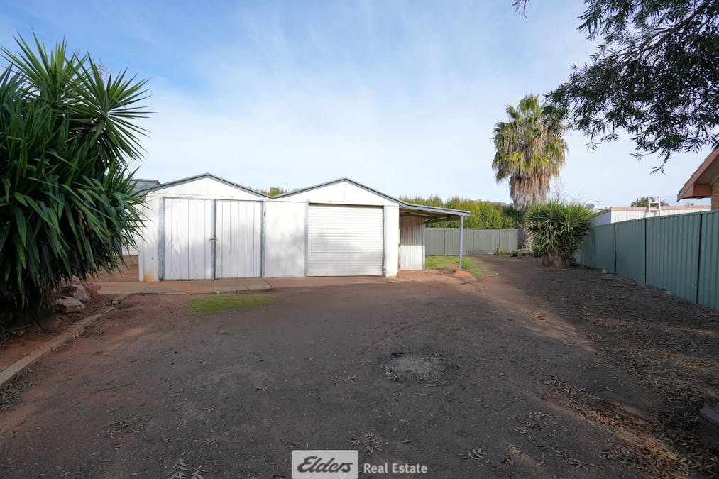2 Moses Street, Griffith, NSW, 2680 - Image 12