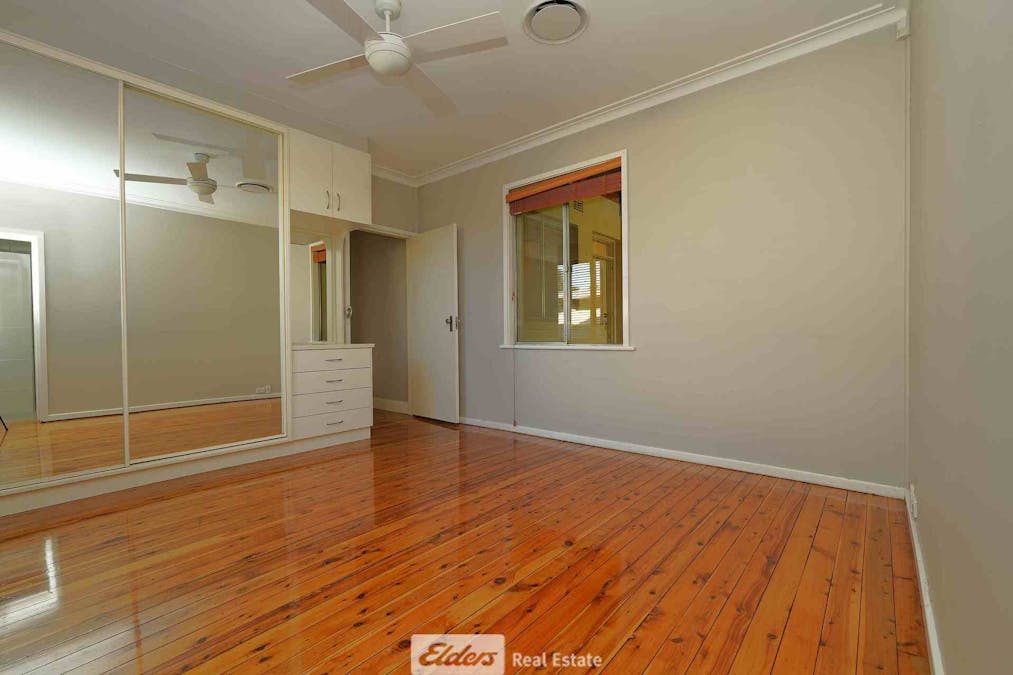 9 Kelly Avenue, Griffith, NSW, 2680 - Image 5