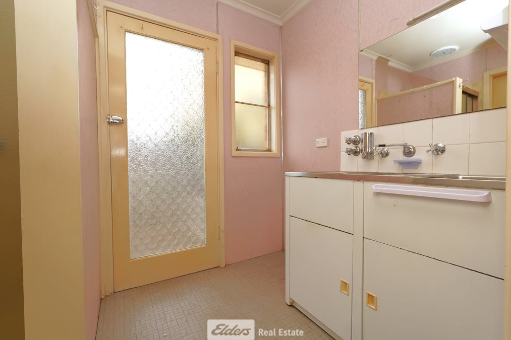 3/3 Kookora Street, Griffith, NSW, 2680 - Image 6