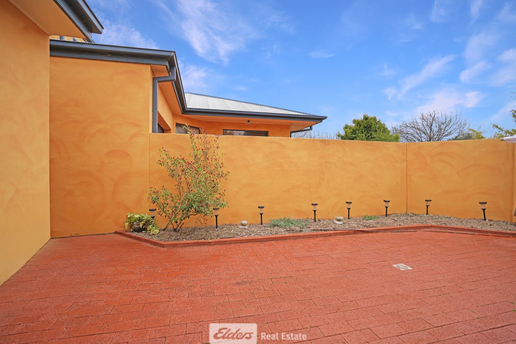 2 Tubbo Cr & 5 Foreshaw Avenue , Griffith, NSW, 2680 - Image 20