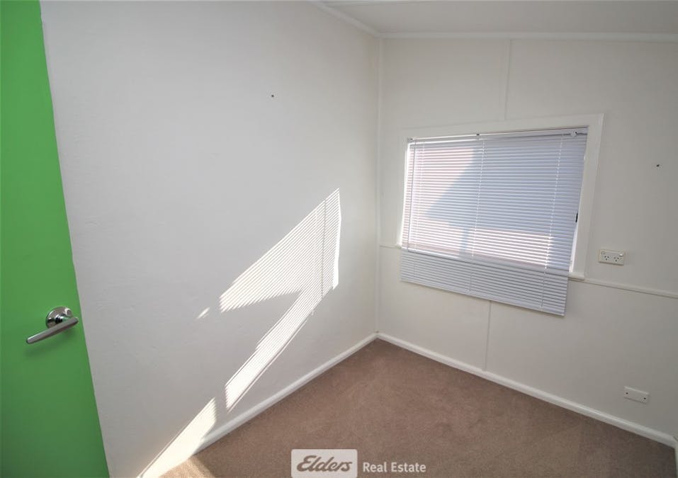 8 Dickson Street, Lake Wyangan, NSW, 2680 - Image 6