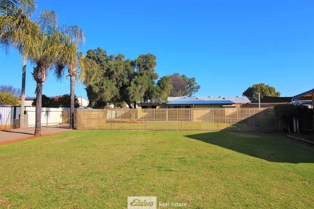 8 Dickson Street, Lake Wyangan, NSW, 2680 - Image 11