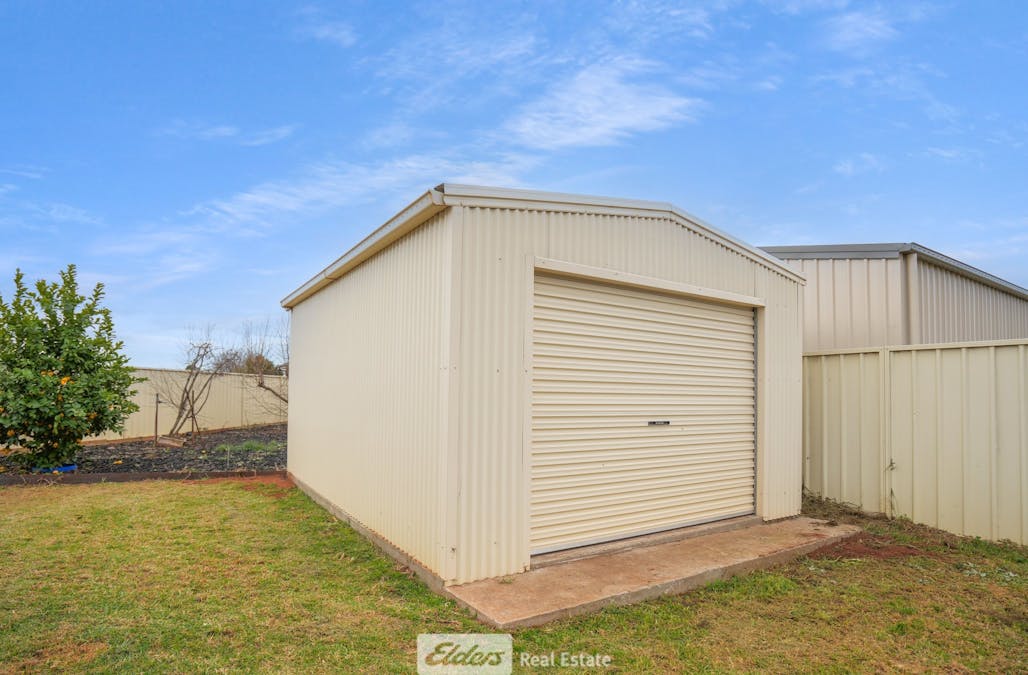 2 Hall Crescent, Yoogali, NSW, 2680 - Image 14