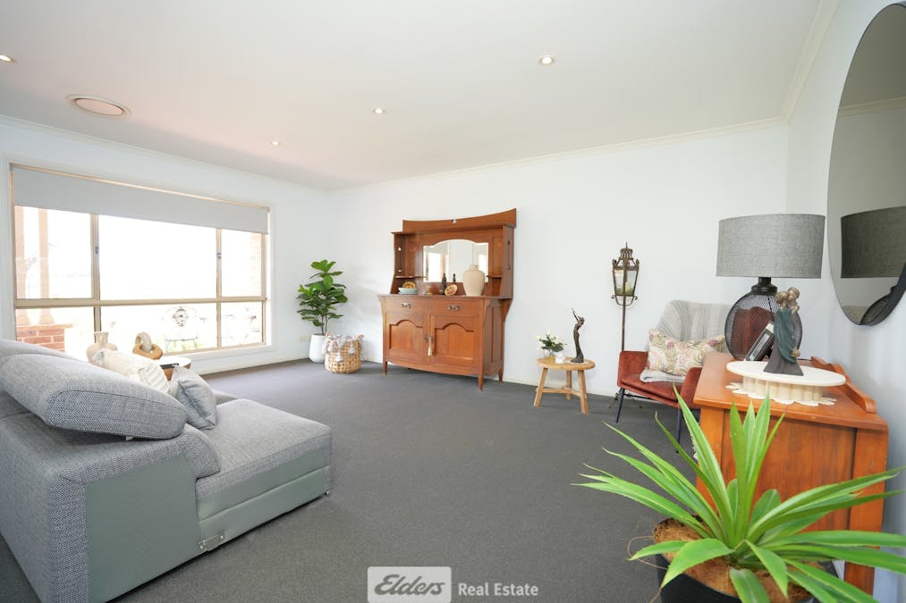 58 Murrumbidgee Avenue, Griffith, NSW, 2680 - Image 3