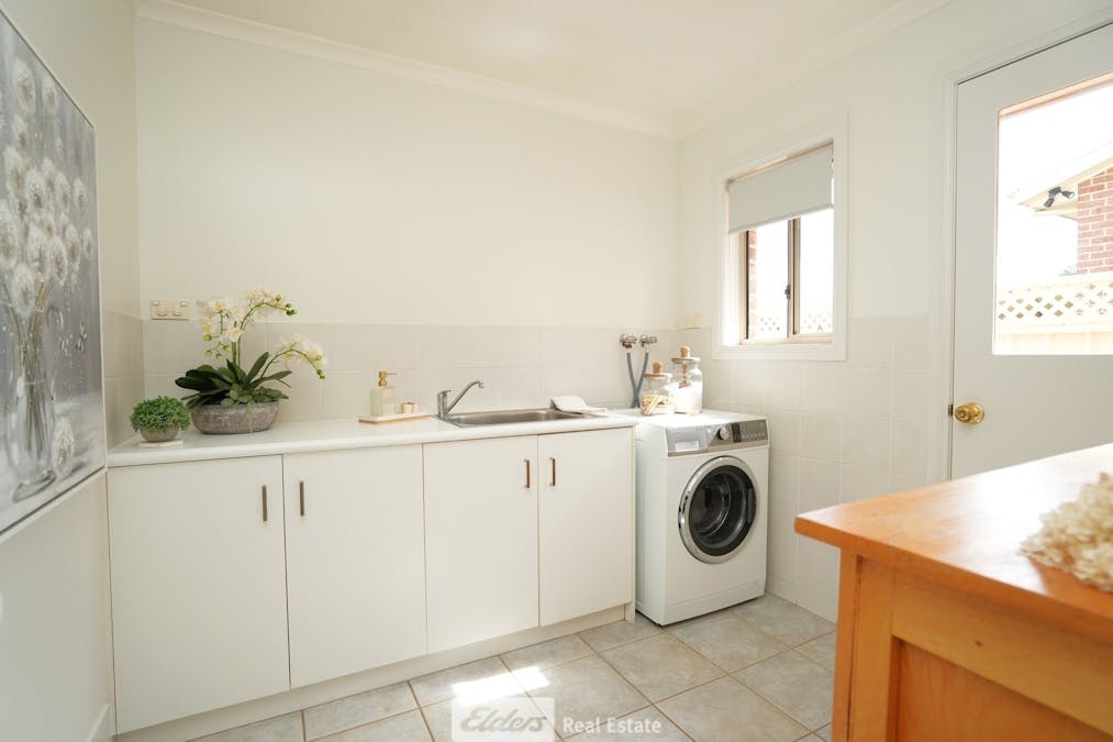 58 Murrumbidgee Avenue, Griffith, NSW, 2680 - Image 17