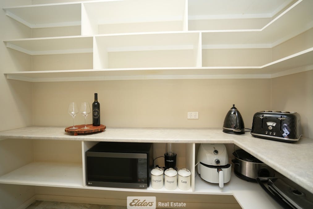 189 Clifton Boulevard, Griffith, NSW, 2680 - Image 8