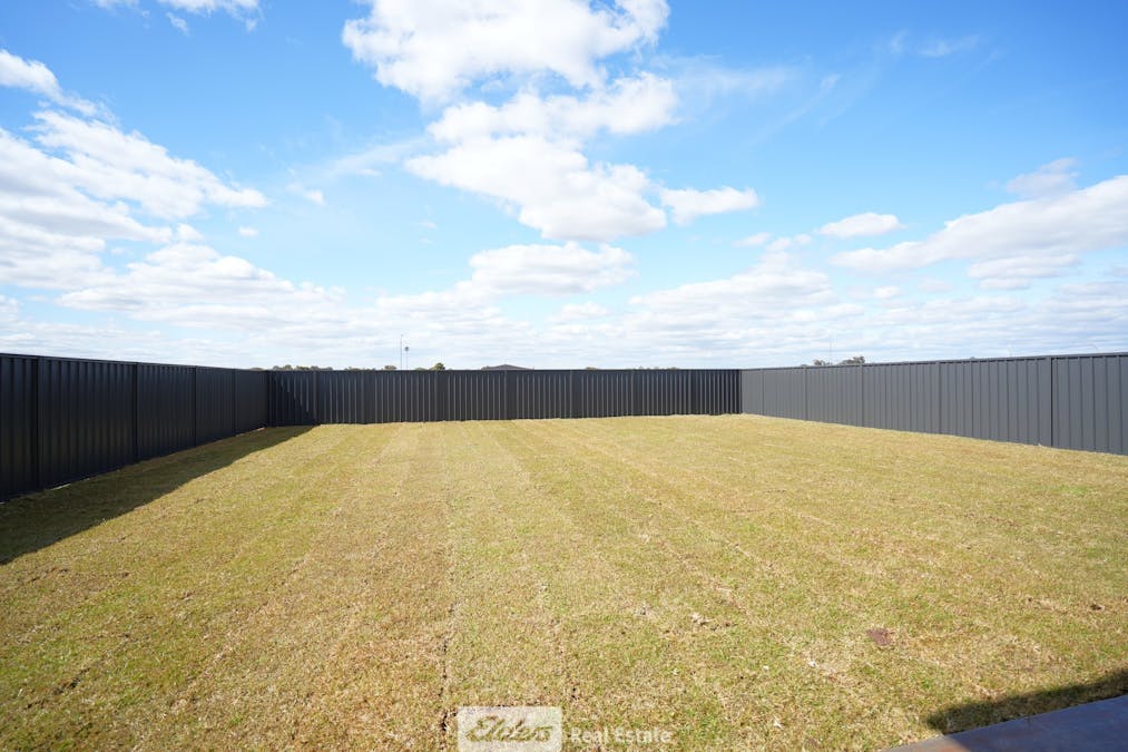 72 Piper Circuit, Griffith, NSW, 2680 - Image 16