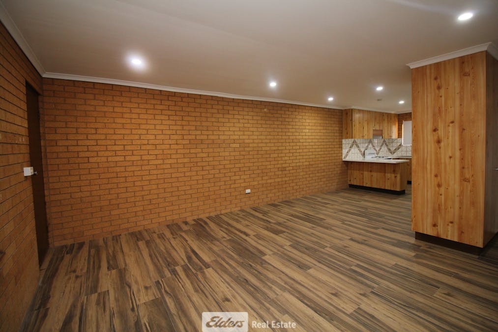 3/287 Wakaden Street, Griffith, NSW, 2680 - Image 2