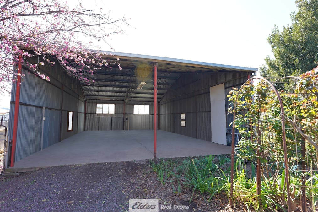 19 Doongara Street, Griffith, NSW, 2680 - Image 9