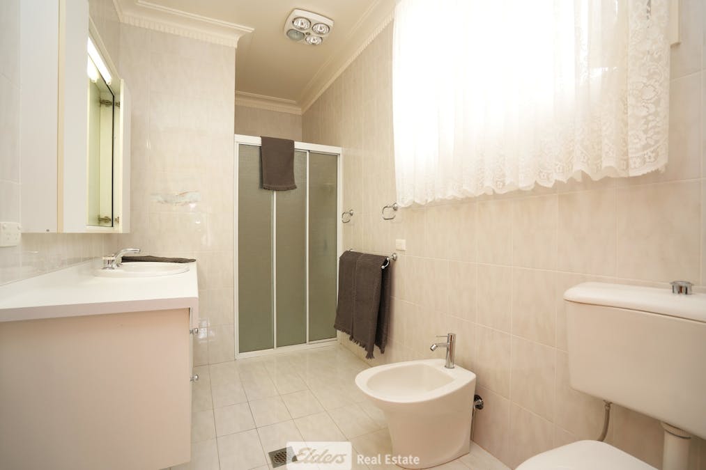 13 Holmes Crescent, Griffith, NSW, 2680 - Image 9