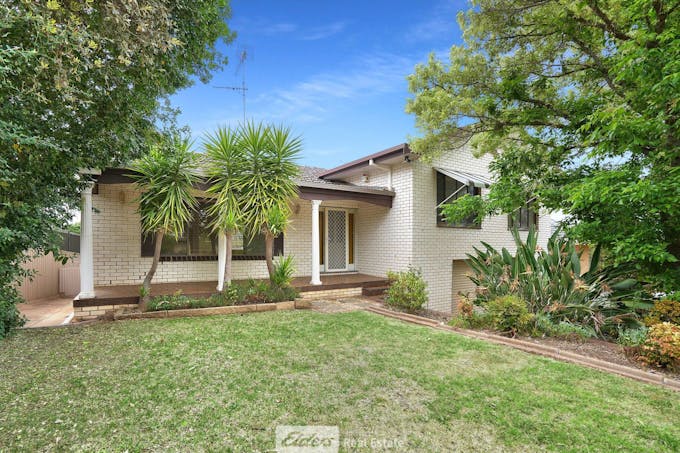 27 Hart Street, Griffith, NSW, 2680 - Image 1