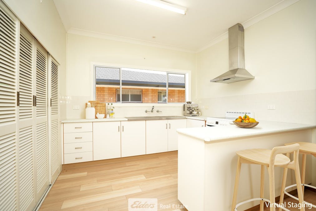 33 Ledgerwood Street, Griffith, NSW, 2680 - Image 4