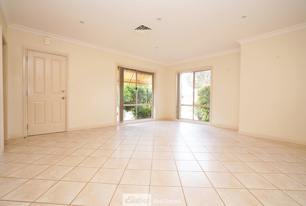 38A Nelson Drive, Griffith, NSW, 2680 - Image 2