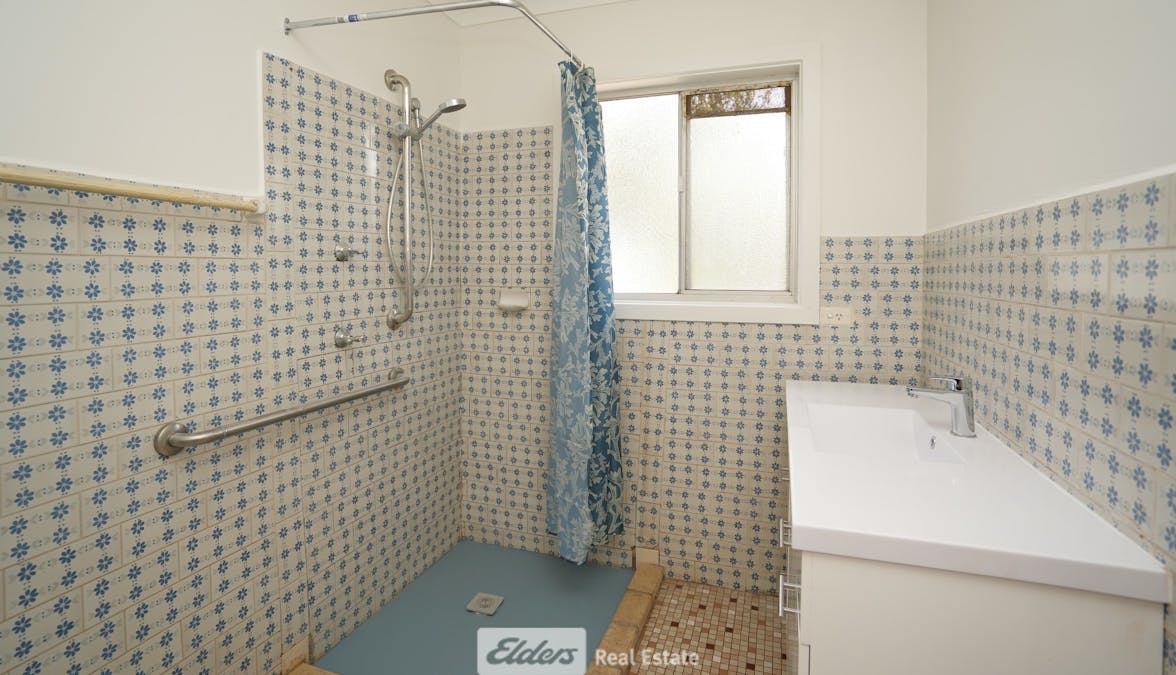 24 Bringan Street, Griffith, NSW, 2680 - Image 7