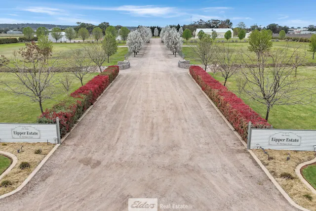 85 Eipper Road — photo from Elders Real Estate Griffith