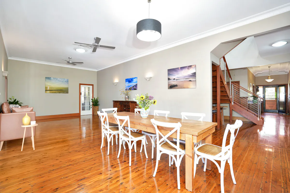 8 Animoo Avenue — photo 6 of 24
