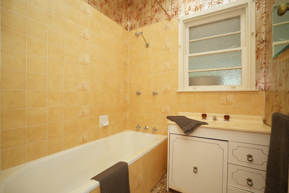 24 Curtin Street, Griffith, NSW, 2680 - Image 7