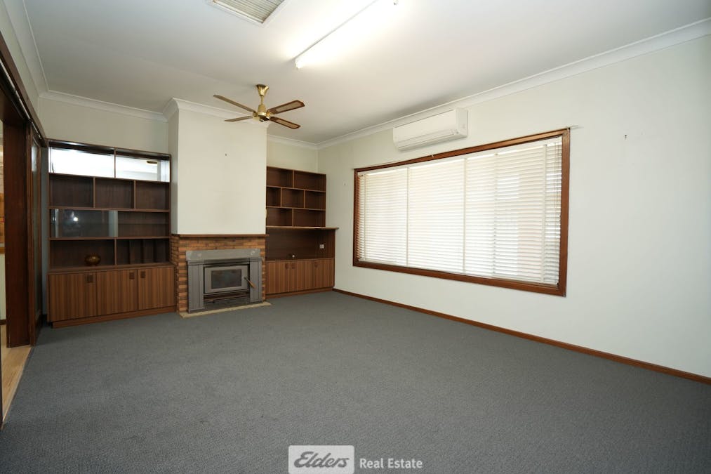 33 Ledgerwood Street, Griffith, NSW, 2680 - Image 6
