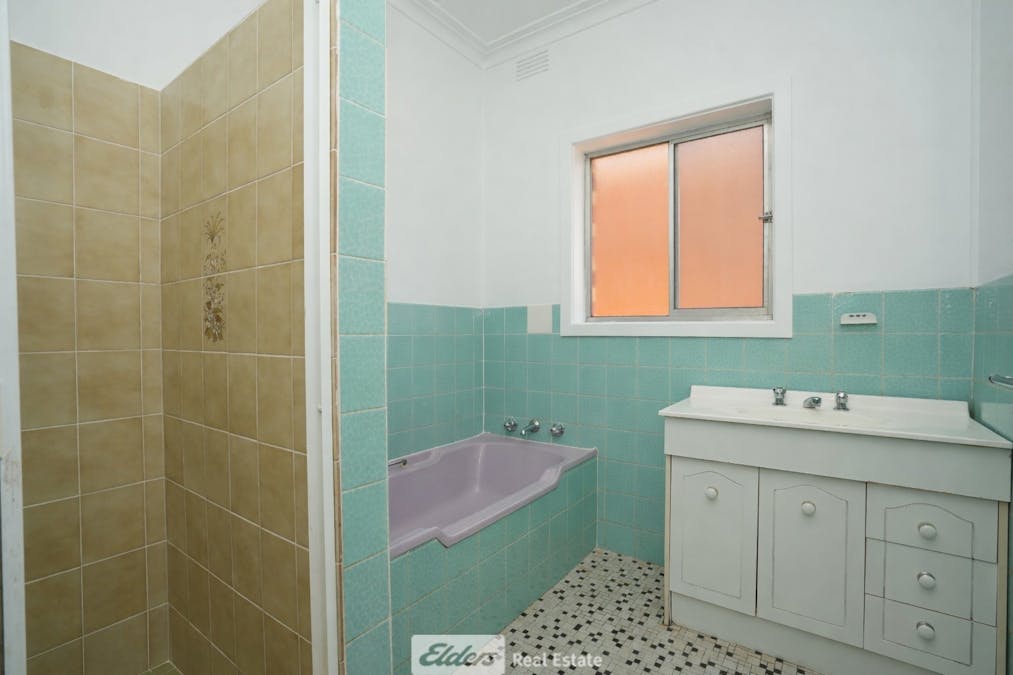 2/21 Couch Road, Griffith, NSW, 2680 - Image 6