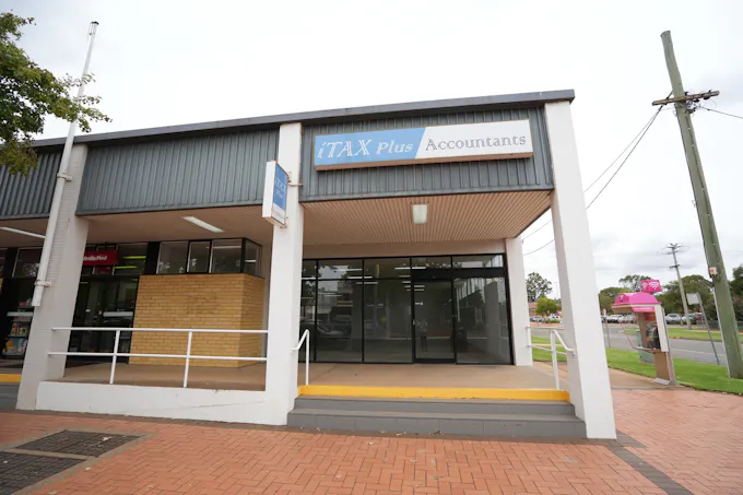 245 Banna Avenue, Griffith, NSW, 2680 - Image 1