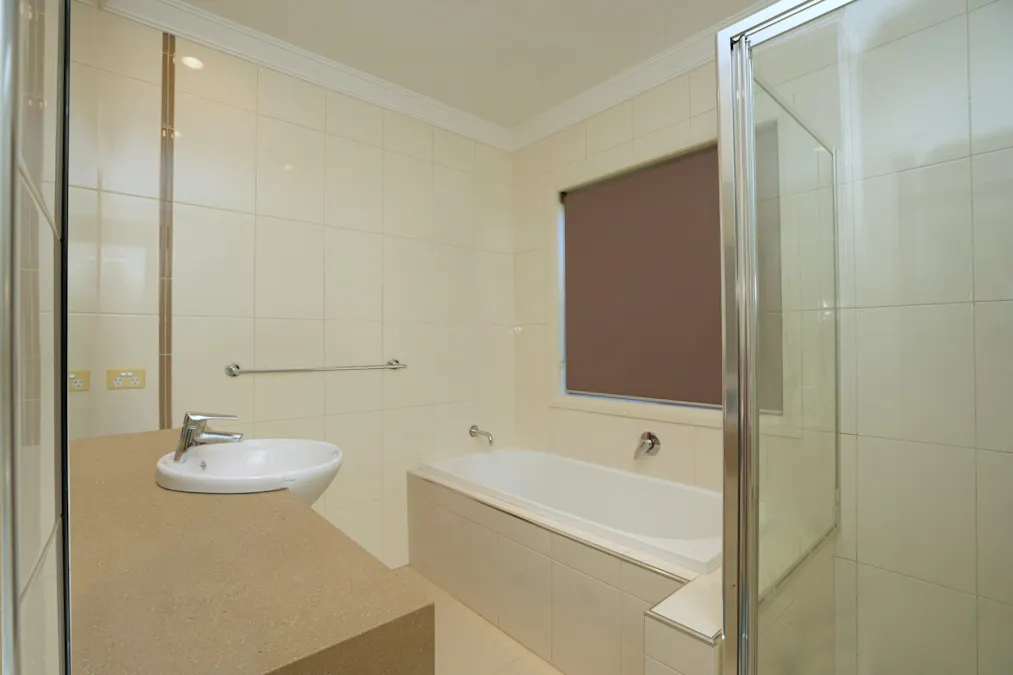 69B Hillam Drive, Griffith, NSW, 2680 - Image 9