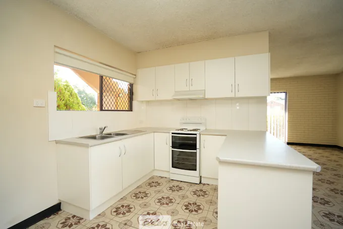 1/216-218 Wakaden Street, Griffith, NSW, 2680 - Image 1