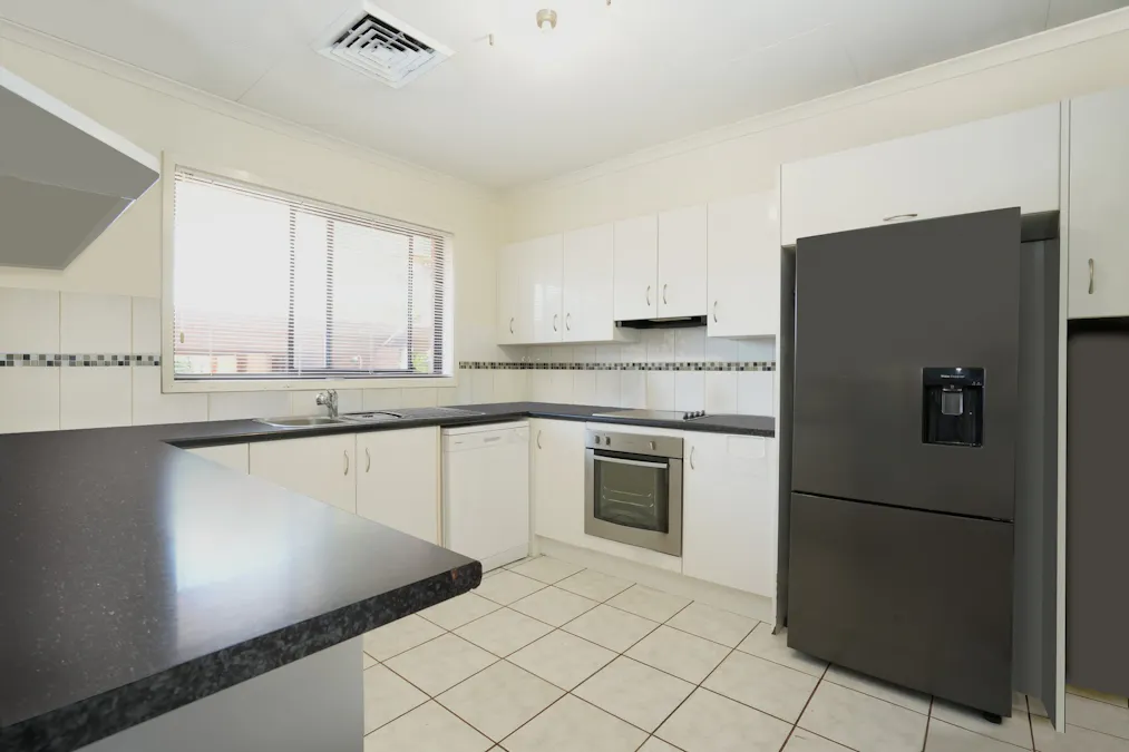 1 O'Sullivan Street, Griffith, NSW, 2680 - Image 4