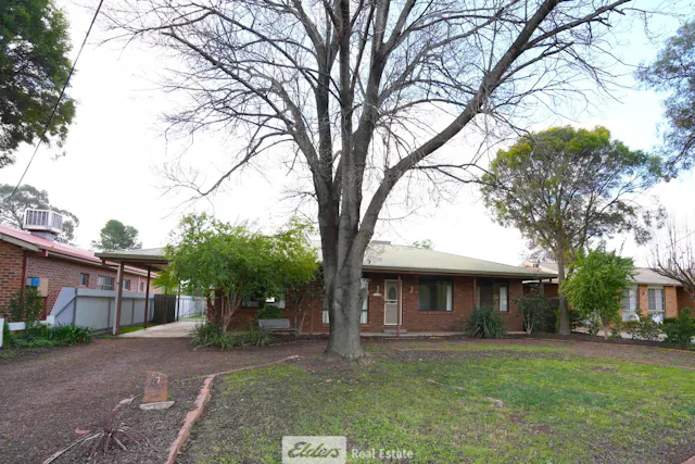 17 School Street — photo from Elders Real Estate Griffith