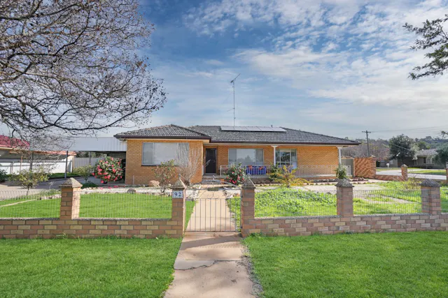 92 Blumer Avenue — photo from Elders Real Estate Griffith