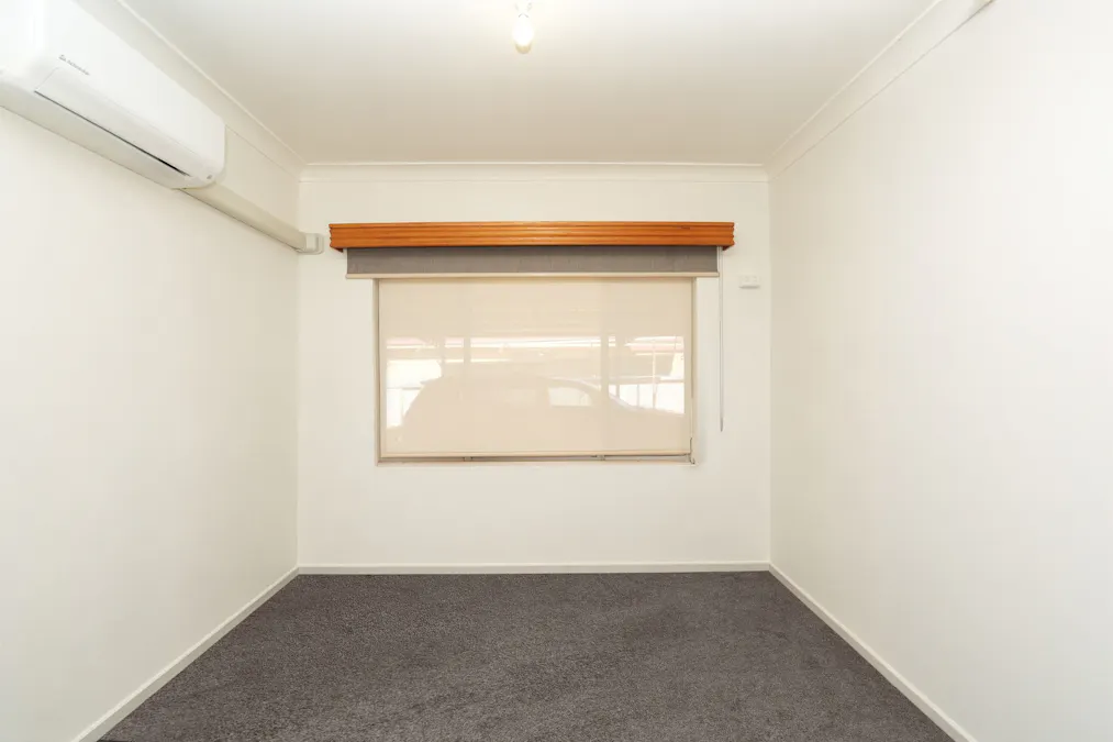92 Blumer Avenue, Griffith, NSW, 2680 - Image 6