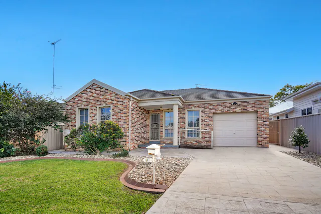1A Gallipoli Street — photo from Elders Real Estate Griffith