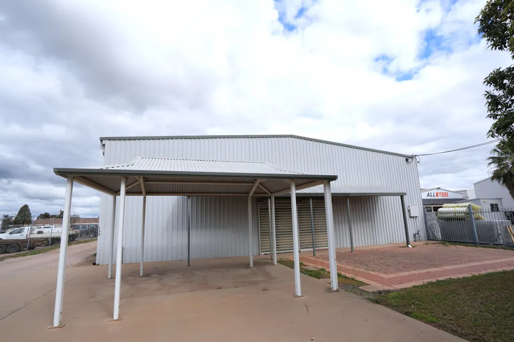 132 Wakaden Street, Griffith, NSW, 2680 - Image 1
