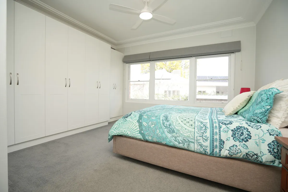 20 Nyora Street — photo 7 of 12