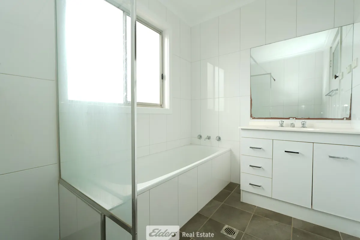 209 Murrumbidgee Avenue — photo 3 of 9