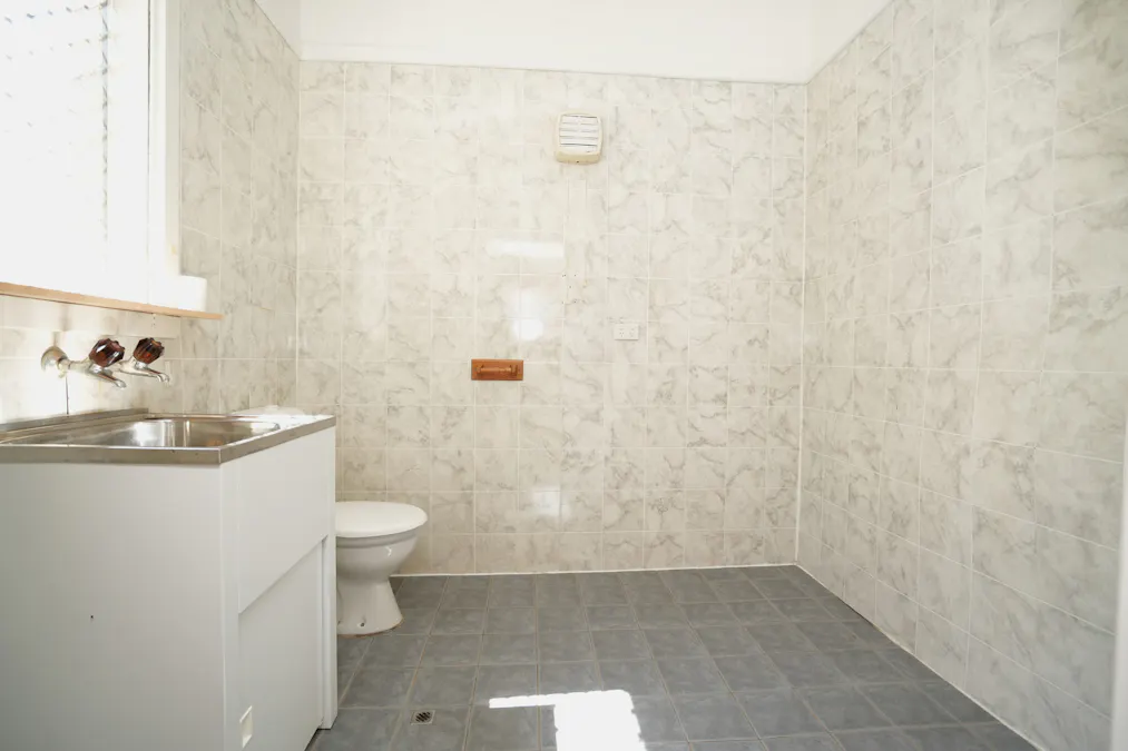 30 Lawson Crescent, Griffith, NSW, 2680 - Image 11