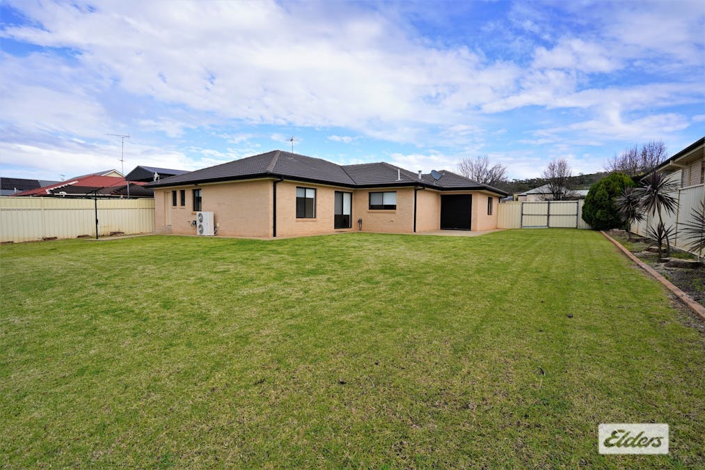 25 Dussin Street, Griffith, NSW, 2680 - Image 13