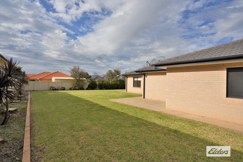 25 Dussin Street, Griffith, NSW, 2680 - Image 15