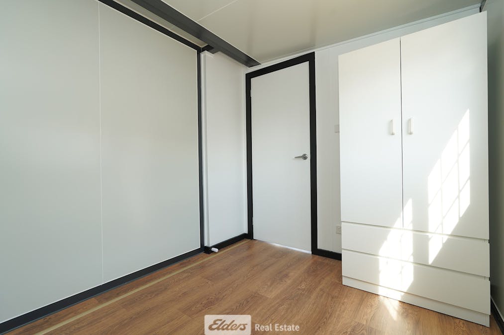 2/15-17 Shaw Road, Griffith, NSW, 2680 - Image 6