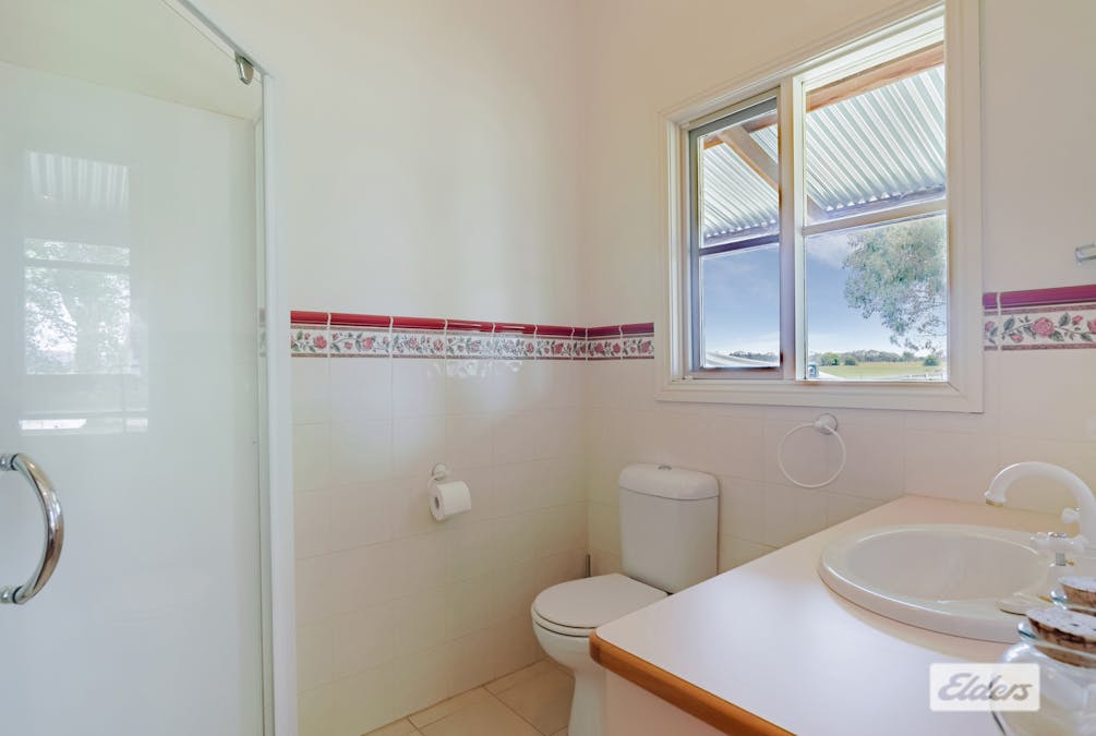 90 Notmans Lane, Lancefield, VIC, 3435 - Image 12