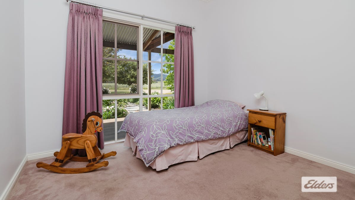 90 Notmans Lane, Lancefield, VIC, 3435 - Image 13