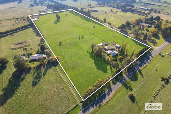 359 Burton Avenue, Kyneton, VIC, 3444 - Image 1