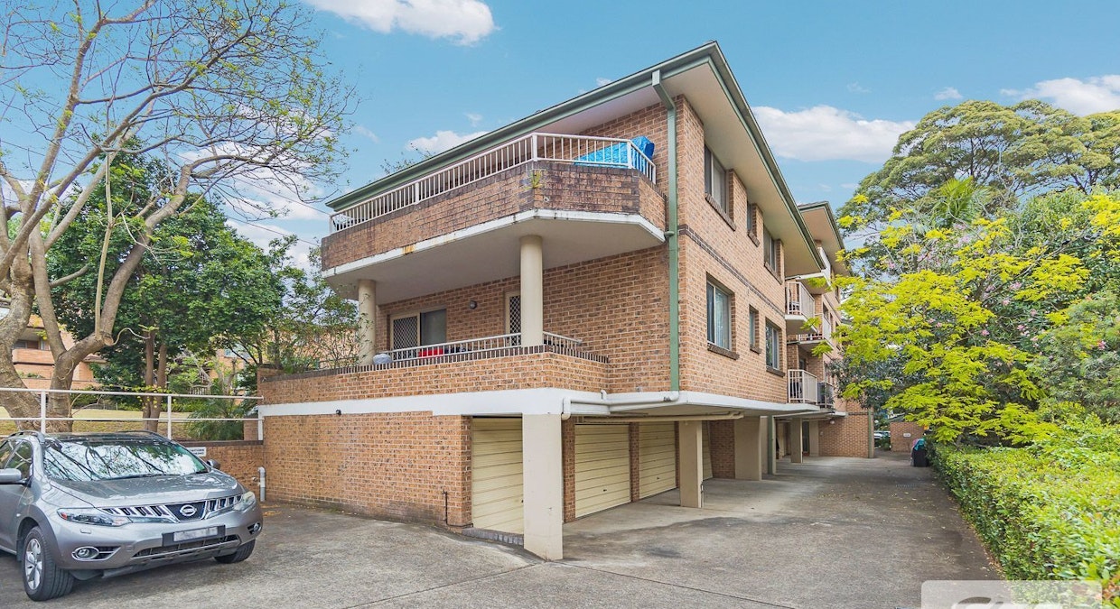 1/62 Hunter Street, Hornsby, NSW, 2077 - Image 1