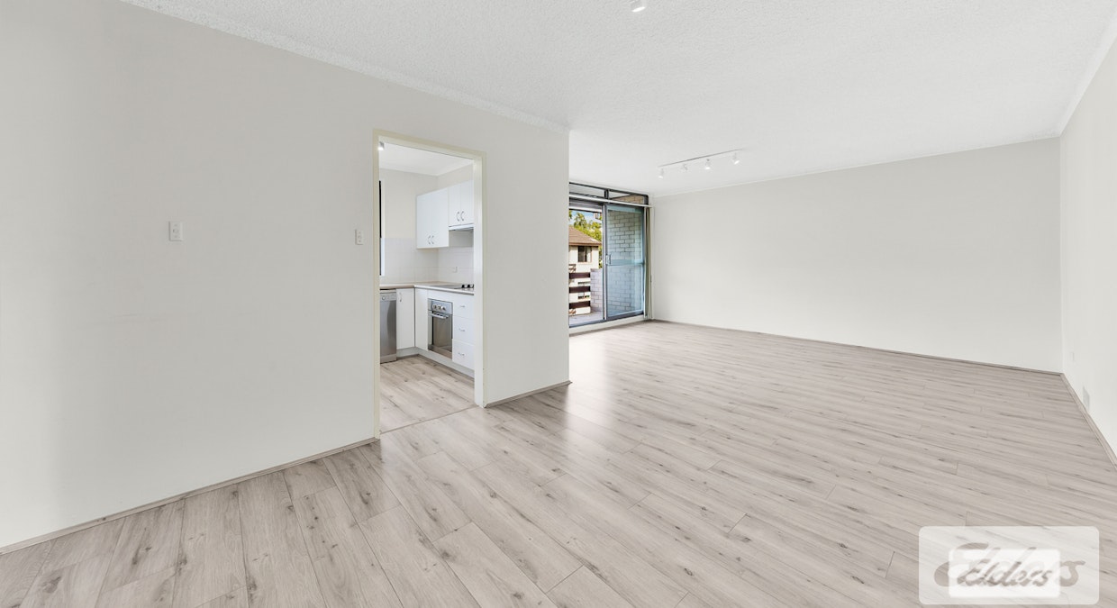 18/38-42 Hunter Street, Hornsby, NSW, 2077 - Image 3