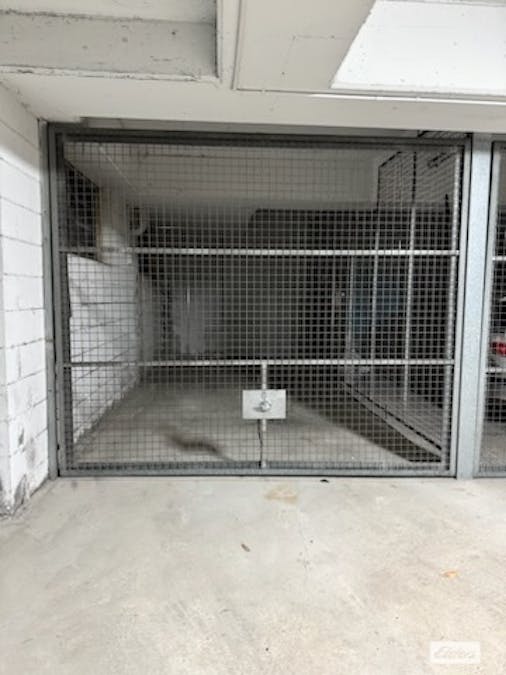 Garage of/33-37 Linda Street, Hornsby, NSW, 2077 - Image 1