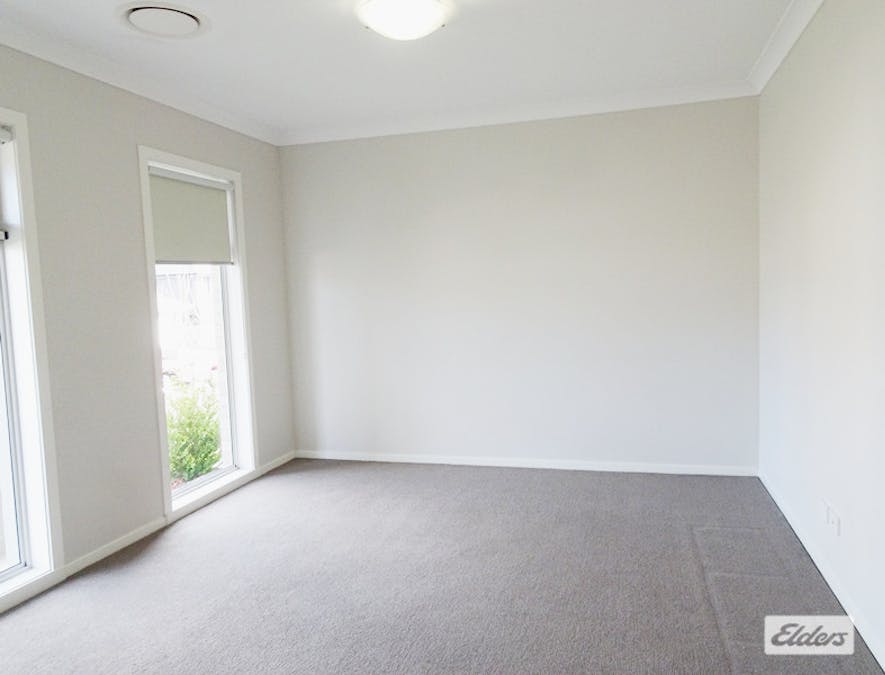 57 Cathedral Avenue, Minto, NSW, 2566 - Image 5