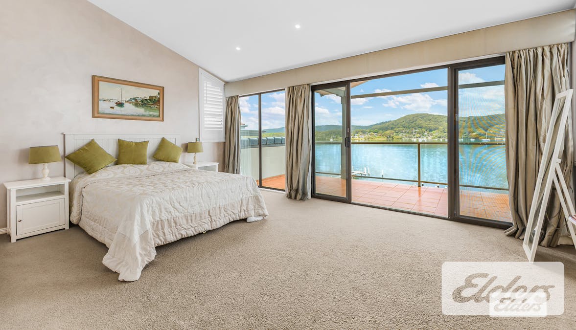 23 Caroline Street, East Gosford, NSW, 2250 - Image 8